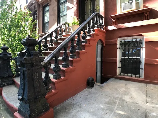 Rented by Real Estate Classic LLC | media 19