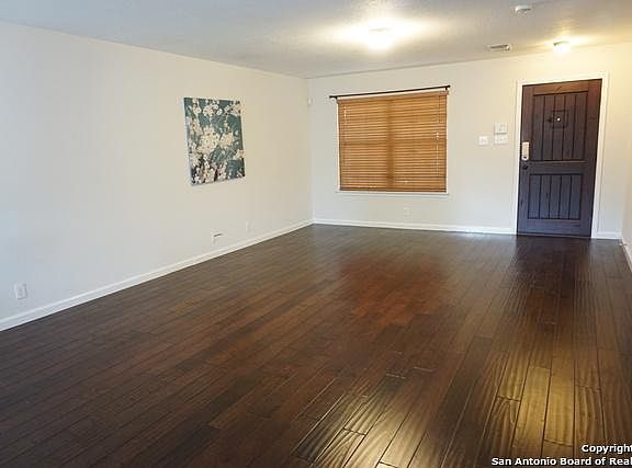 4th image of 2215 Opelousas Trl