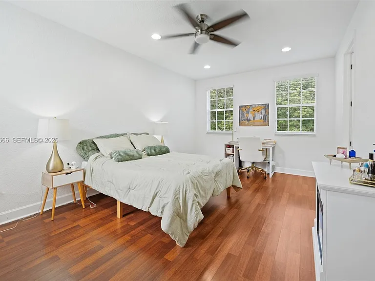 622 SW 147th Ter #1 — Photo 12