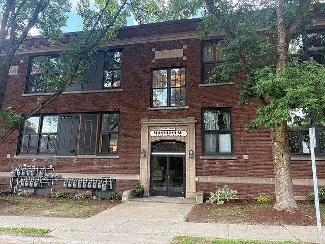 1st image of 67 Union St #2B