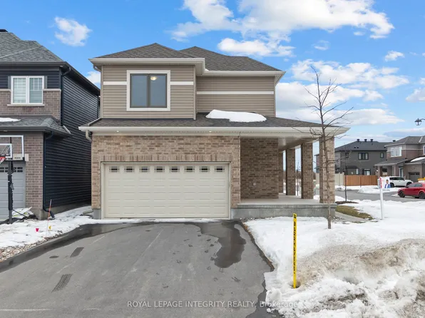 168 Maynooth Ct, Ottawa, ON K2J 6Y1