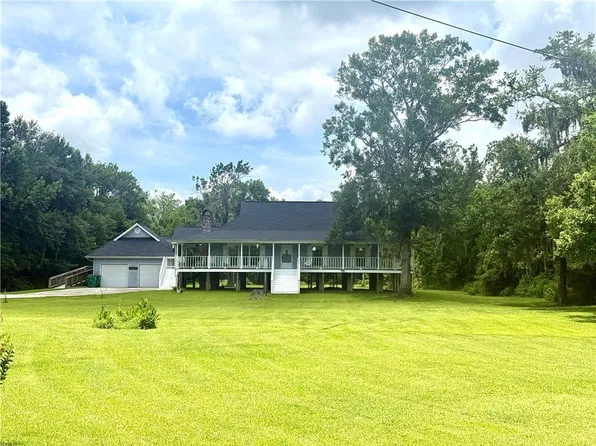 7282 Barataria Blvd, Marrero, LA 70072