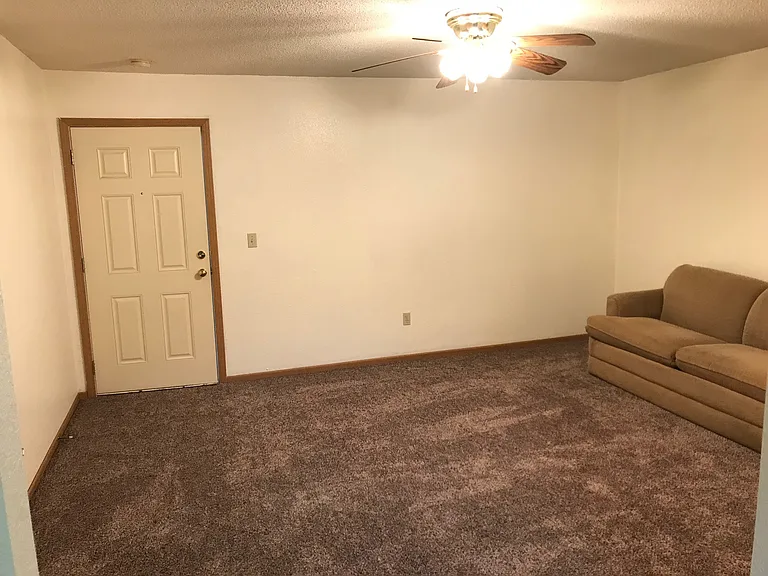 Uptegrove Apartments — Photo 13