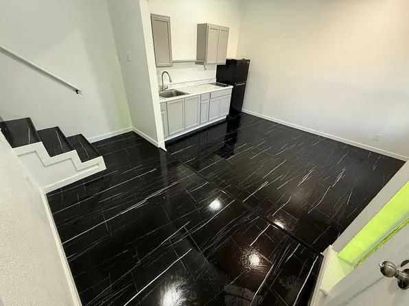 10408 Medwood Dr, El Paso, TX 79935