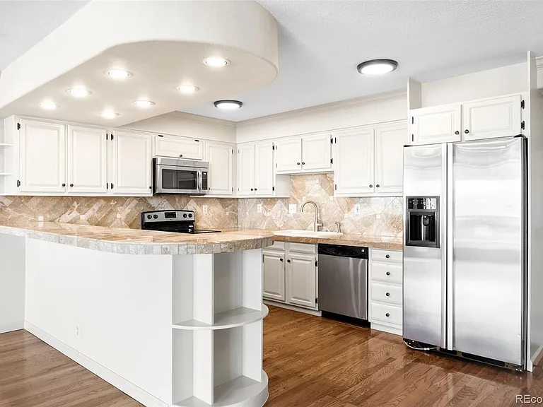 1551 Larimer St #2203 — Photo 8