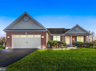 142 Stafford Dr, Hanover, PA 17331