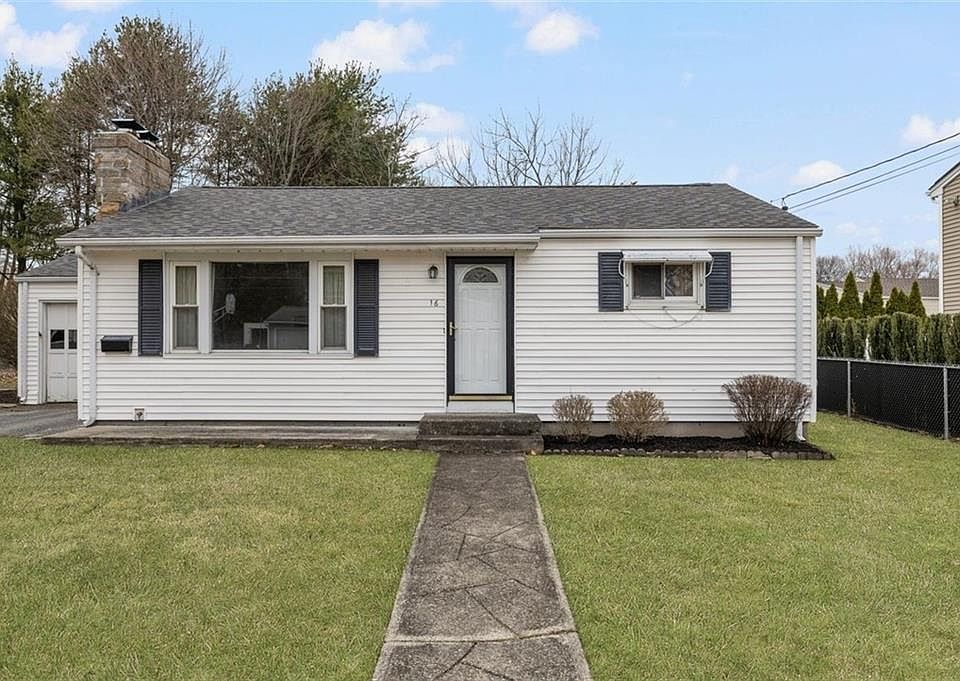 1st image of 16 Vista Dr