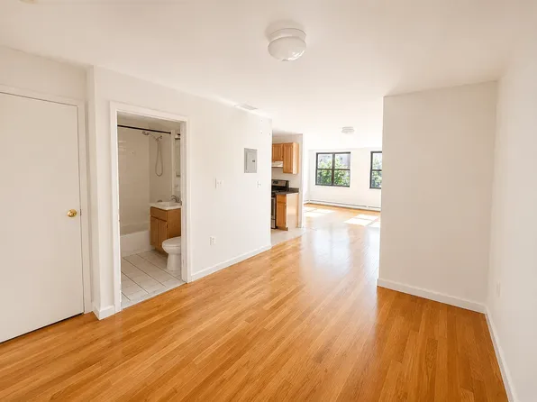 302 Hart St #4, Brooklyn, NY 11206
