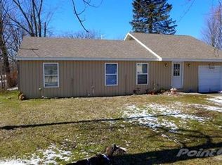 7290 5th St, Eau Claire, MI 49111