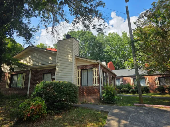 65 Temple Ave, Newnan, GA 30263