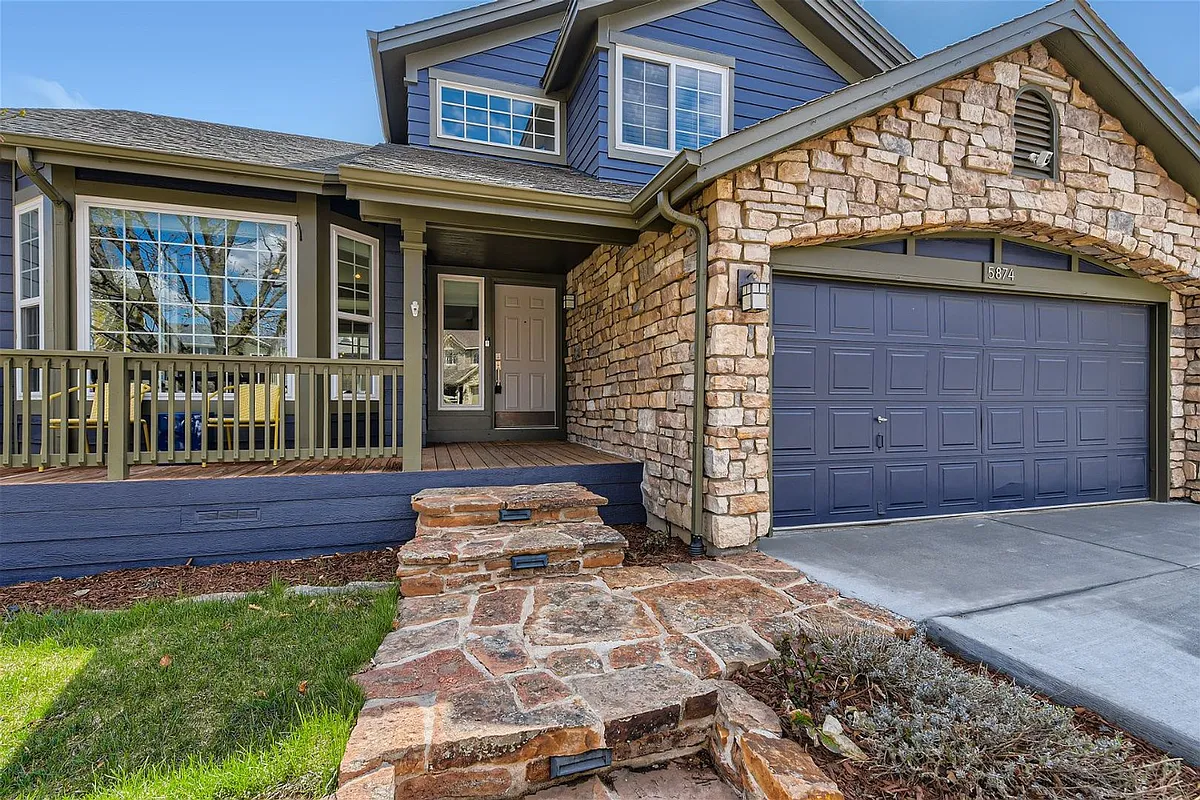 Building Photo - 5874 N Orchard Creek Cir