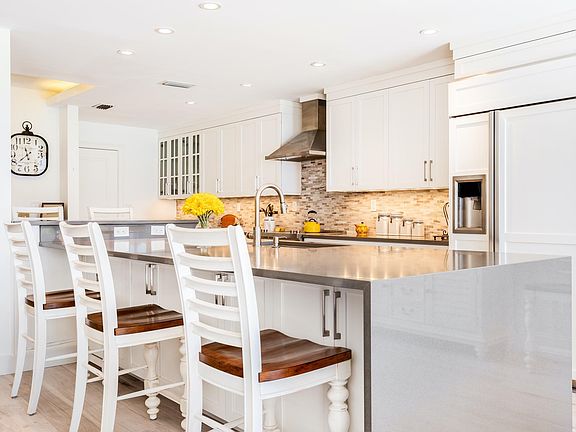 3rd image of 6711 N Ocean Blvd APT 14