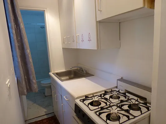 Rented by Charie Properties LLC | media 4