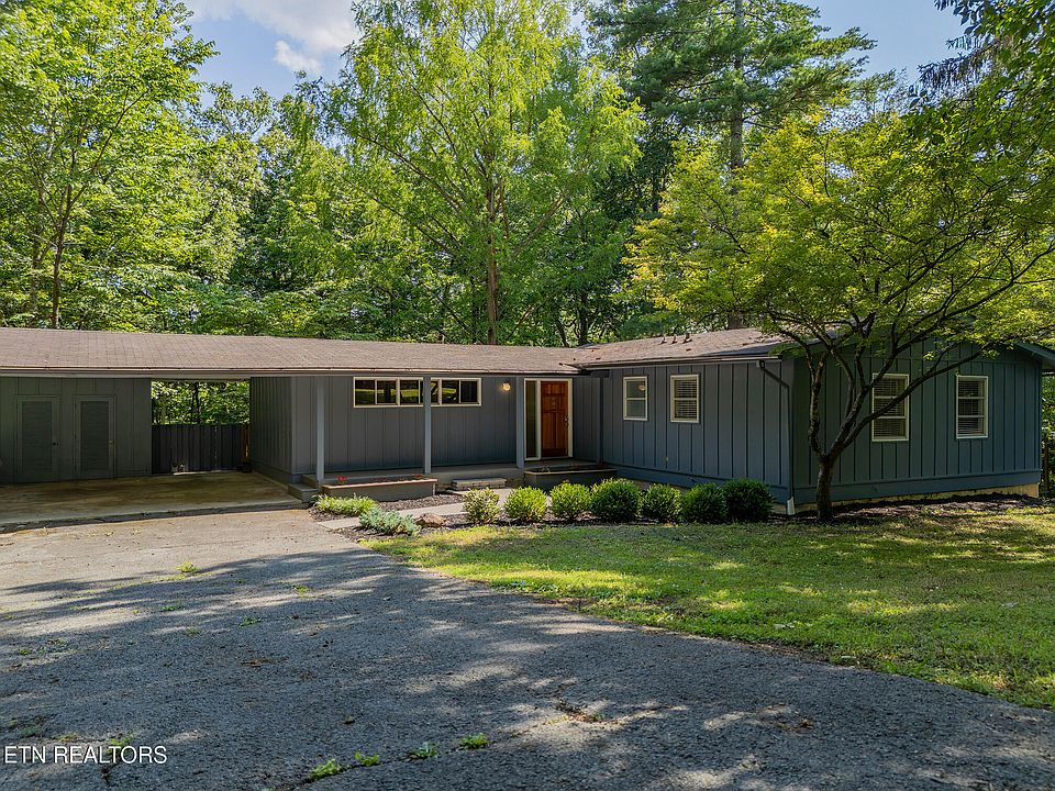 1st image of 909 W Outer Dr