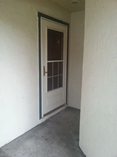3 Bedroom 2 Bath Duplex in Winter Park For RENT! — Photo 2