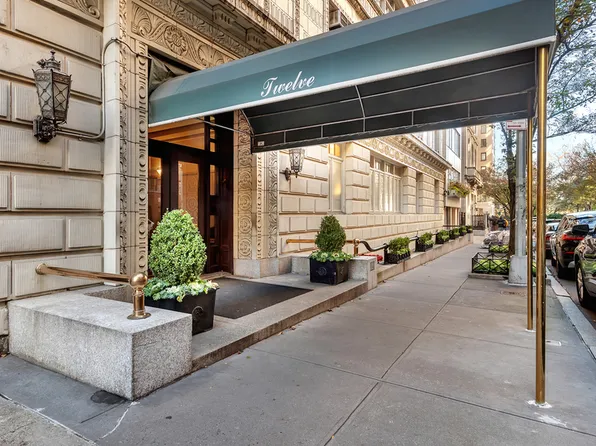 12 East 87th Street image 11 of 12