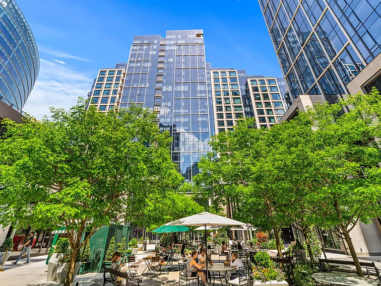 135 Seaport Blvd #705 — Photo 48