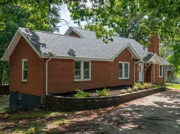 3102 Vanleer Hwy, Charlotte, TN 37036