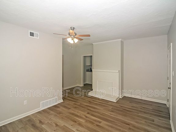 4th image of 3619 Kearney Ave