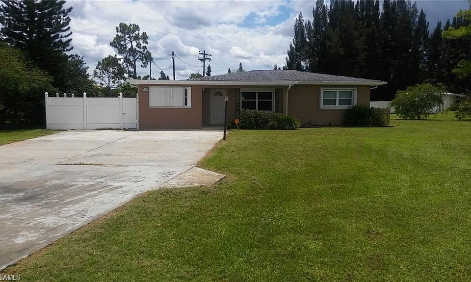 1st image of 1108 Taylor Ln