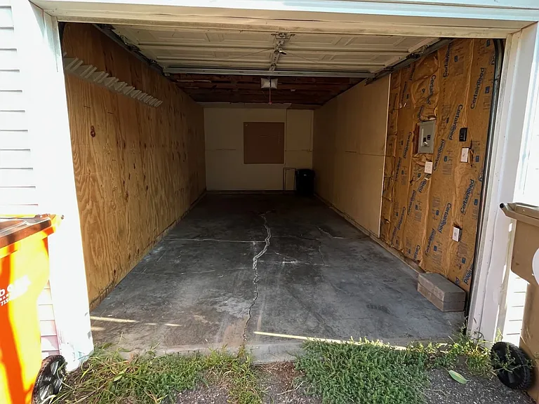 1226 Grissom Dr — Photo 14