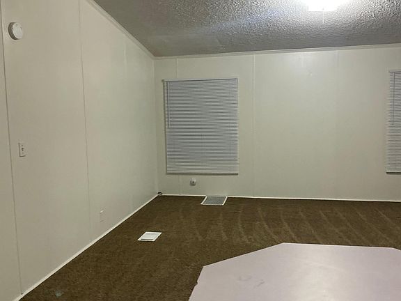 4th image of 206 Kathleen Dr