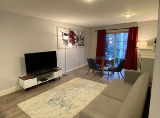 123 Queen Anne Ave #301, Seattle, WA 98109