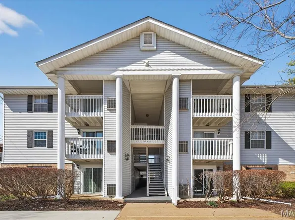 667 S Kirkwood Rd APT 102, Saint Louis, MO 63122