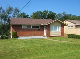 247 Kingston Dr, Pittsburgh, PA