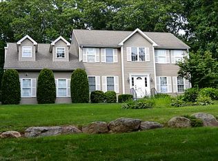 17 Danielle Ave, Westerly, RI 02891