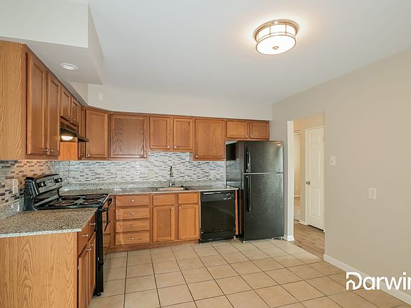 3rd image of 470 Jana Dr