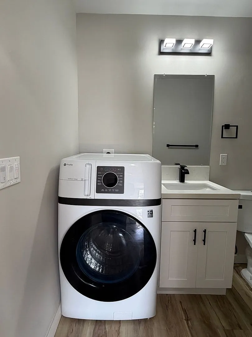 303 - 321 Olive Street San Diego, CA 92103 — Photo 3