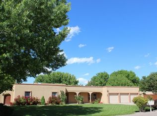 1017 Camino Del Rio NW, Albuquerque, NM 87114