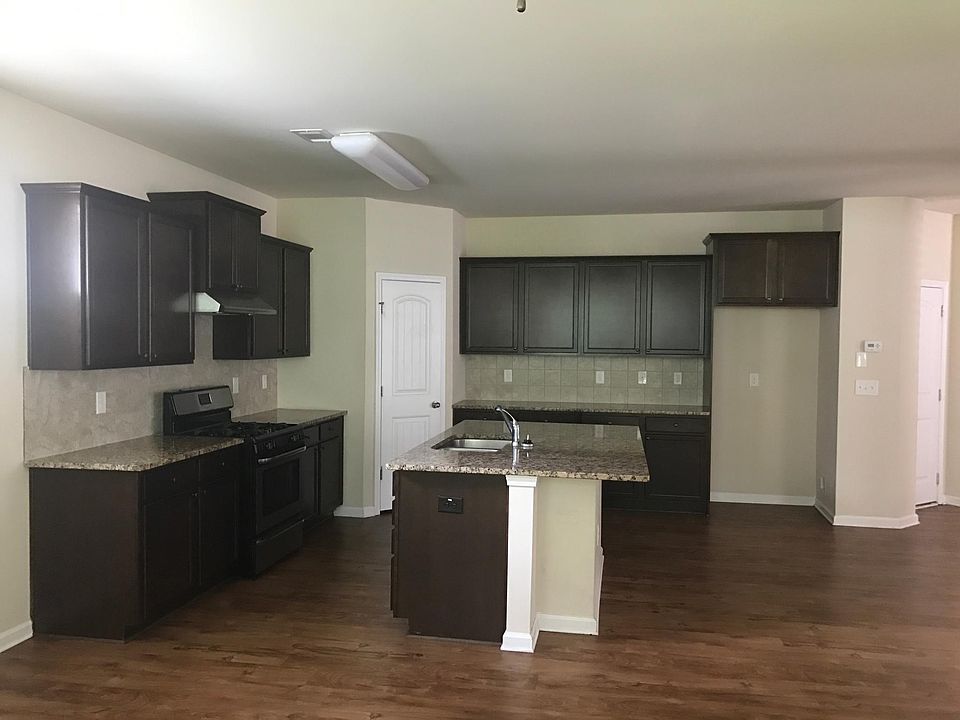 1st image of 1949 Thorngate Ln