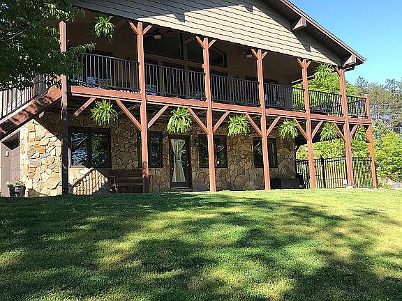 40x10 Covered porch