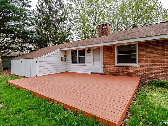 4th image of 6881 W Dartmoor Rd