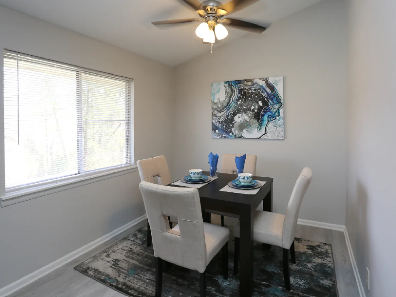 New Salem Village — Photo 4