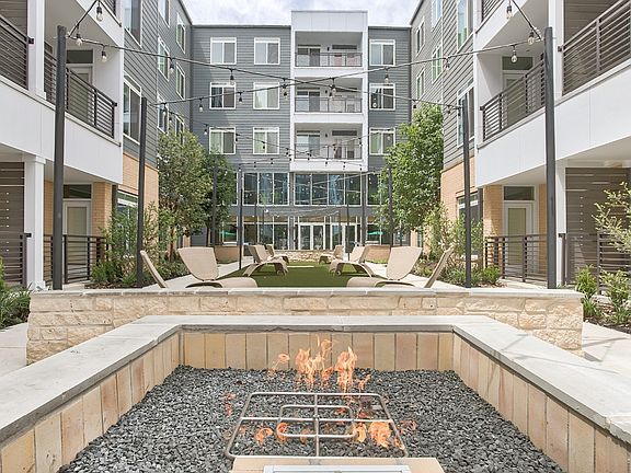 2nd image of 120 9th St #3473657