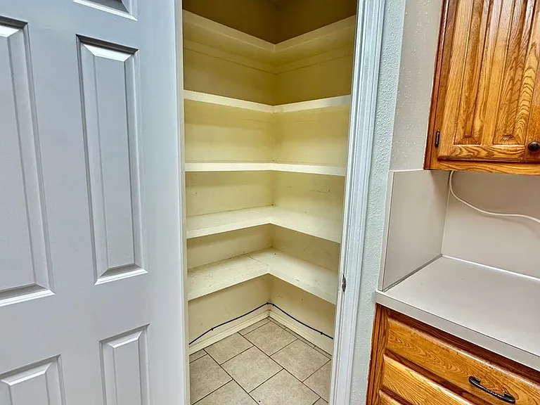 3546 Cedar Ridge Ln — Photo 16