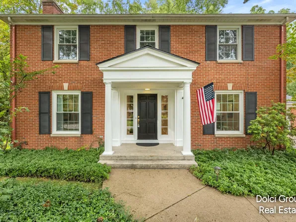 2115 Romence St NE, Grand Rapids, MI 49503