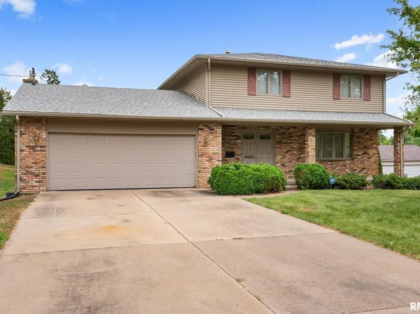 4315 El Rancho Dr, Davenport, IA 52806