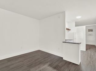 426 Santander Ave #10, Miami, FL 33134
