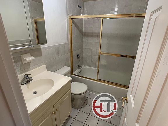 4th image of 621 Logan Ave Floor 1