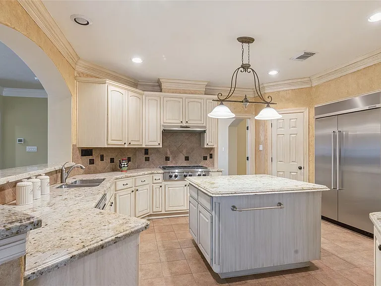 5306 Norborne Ln — Photo 9