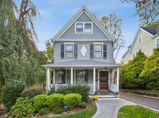 84 Cedar St, Millburn Twp., NJ 07041