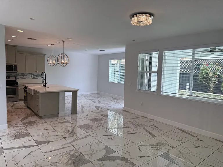 1600 Ranch Ln — Photo 29