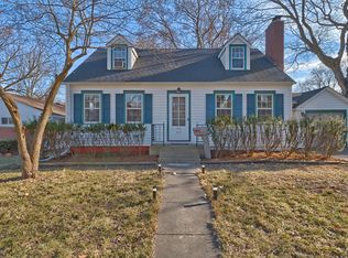 705 W Green St, Champaign, IL