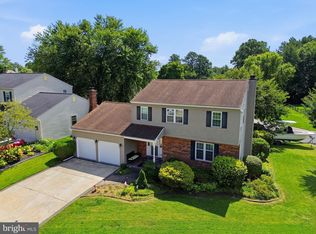 18 Jonathan Dr, Newark, DE 19702