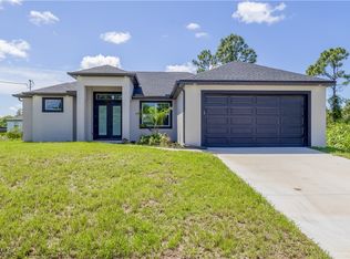 3217 63rd St W, Lehigh Acres, FL 33971