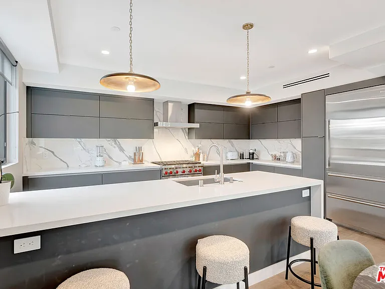 1017 N Croft Ave #Penthouse 01 — Photo 25